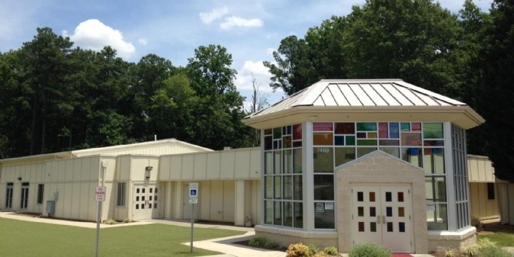 Sha'arei Israel affiliated with Chabad, North Carolina