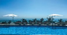 Ocean Place Resort Swimming Pool